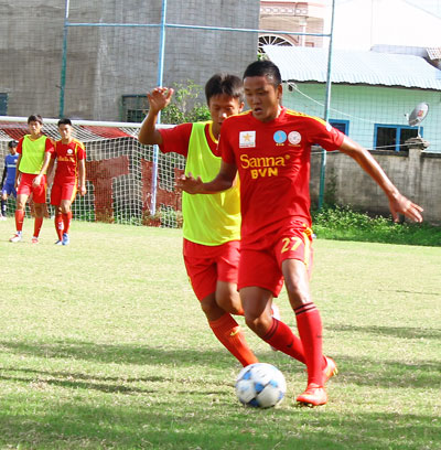 Không đặt nặng thành tích