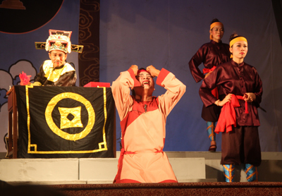 Ra mắt vở dân ca kịch "Hai mươi năm của một vụ án"