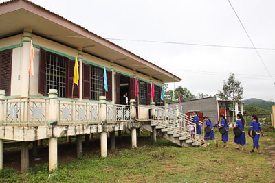 Khắc phục tình trạng nhà dài bị bỏ hoang ở Khánh Sơn