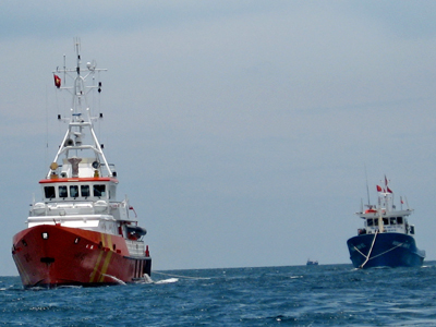 Cứu nạn tàu cá cùng 6 ngư dân gặp nạn trên biển