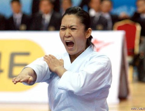 Tiến vào chung kết, Hoàng Ngân thắp lên hy vọng vàng