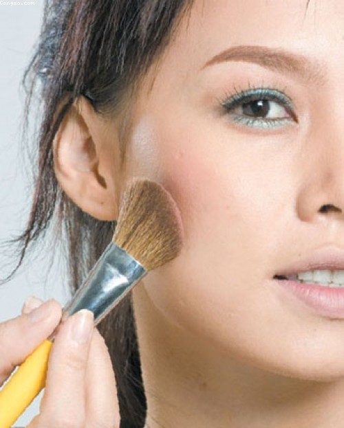 Má hồng đầy sức sống