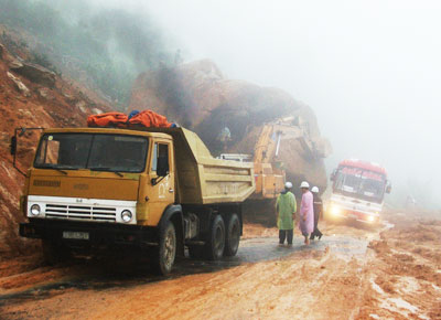 Đảm bảo giao thông trong mùa mưa lũ