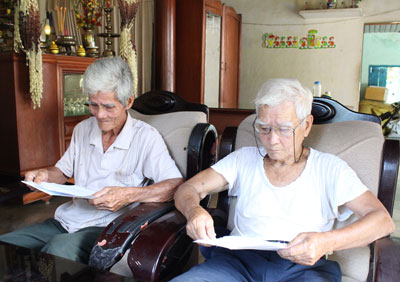 Ông Kim và ông Chín luôn mong mỏi việc quy tập hài cốt hai người anh về nghĩa trang liệt sĩ.