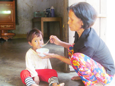 Công tác phòng, chống suy dinh dưỡng trẻ em: Kết quả khả quan