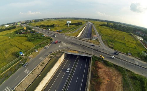 Sẽ có thêm hai nhóm phương tiện giao thông được hưởng chế độ miễn phí sử dụng đường bộ...