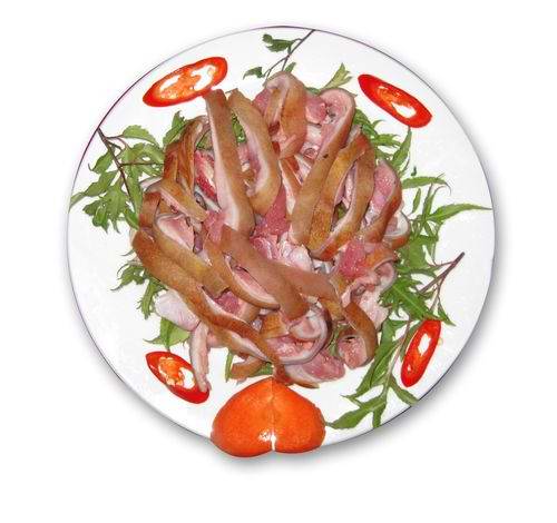 Thịt dê hấp tía tô