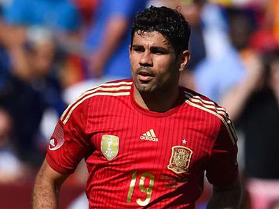 Diego Costa và hai nửa đối lập