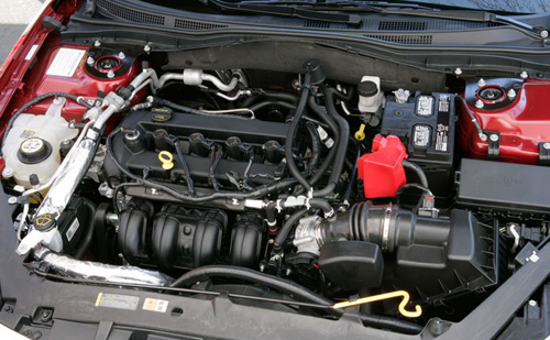 Động cơ I4 và V6 khác nhau thế nào?