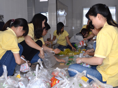 Chương trình &quot;Ngày Chủ nhật vui vẻ&quot;