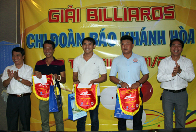 40 vận động viên tranh tài