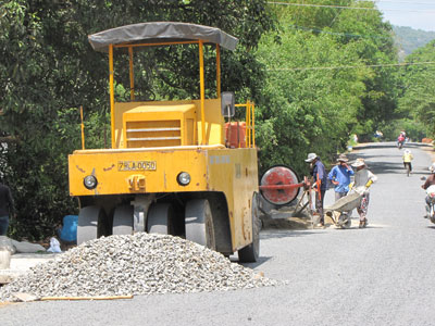 Lãnh đạo chuyển đổi cơ cấu cây trồng, vật nuôi hiệu quả