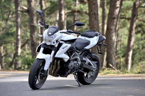 Benelli BN600i 2015 có giá 264 triệu đồng