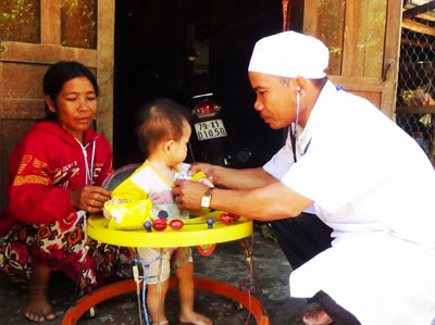 Trưởng trạm y tế xã tâm huyết với nghề