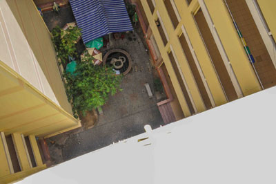 Một người tử vong do nhảy lầu