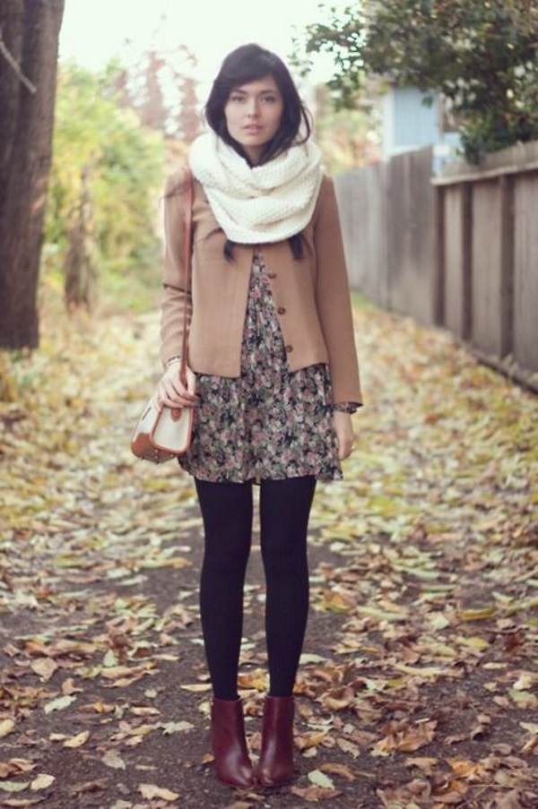 Xuống phố ngày đông với quần leggings