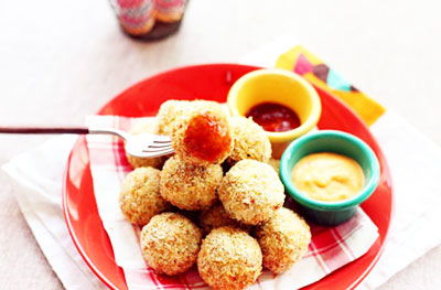 Gà viên chiên hấp dẫn