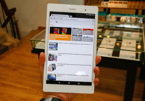 Xperia Z3 tablet compact với thiết kế nhỏ gọn và khả năng chống nước.