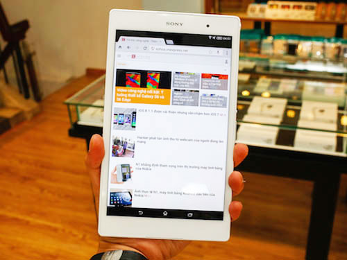 Máy tính bảng chống nước đời mới của Sony về Việt Nam