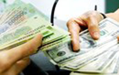 Giá USD tăng phổ biến từ 10-25 đồng/USD