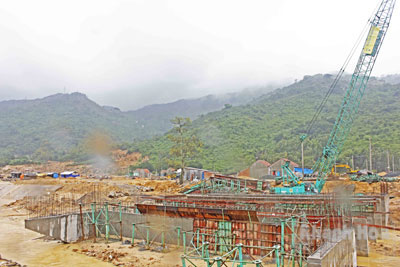 Ngổn ngang khu tái định cư hầm Đèo Cả