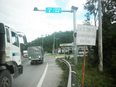 Cần thay biển báo