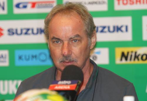 Riedl: 'Indonesia không còn cửa tranh vé vào bán kết với Việt Nam'