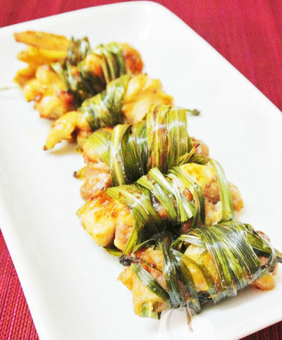 Lá sả cuốn thịt gà