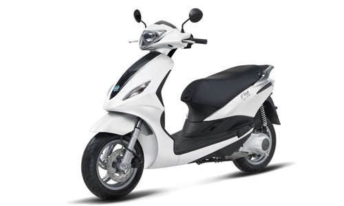 Piaggio Fly 3 van ra mắt giá 42 triệu tại Việt Nam