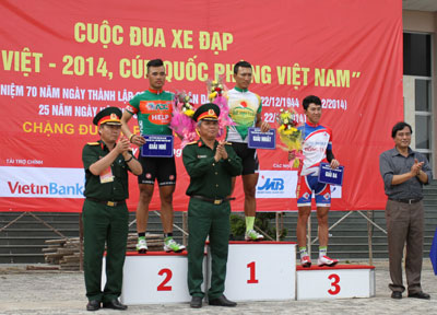 Tay đua Nguyễn Thành Tâm giành giải nhất