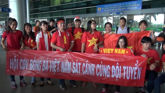 Tuyển Việt Nam đã về đến TP HCM