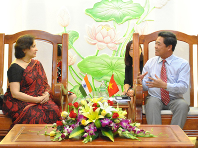 Lãnh đạo tỉnh Khánh Hòa tiếp Đại sứ Ấn Độ