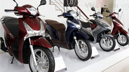 Xe máy ồ ạt giảm giá cuối năm