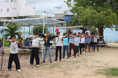 Hào hứng với môn bắn cung