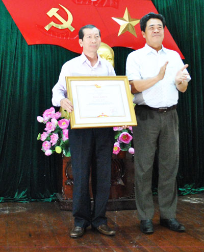 Tập trung nhiệm vụ phục vụ đại hội đảng các cấp