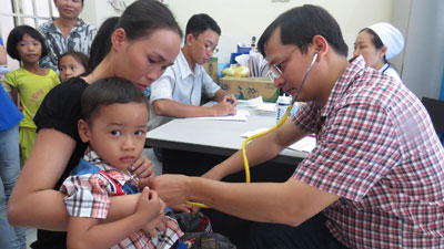 Triển khai chiến dịch khám, chữa bệnh nhân đạo