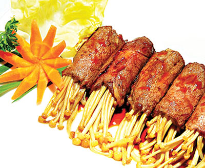 Thịt bò nướng cuộn nấm kim châm