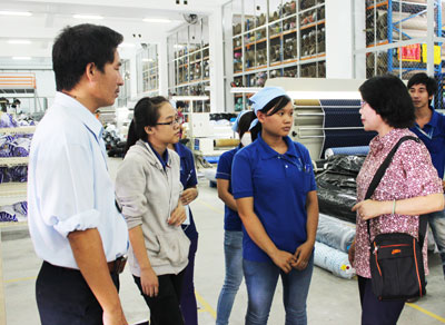 Chuẩn bị Tết cho công nhân