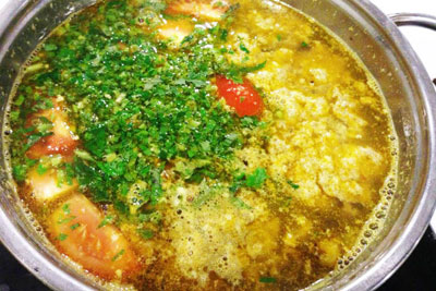 Lẩu cua đồng hải sản