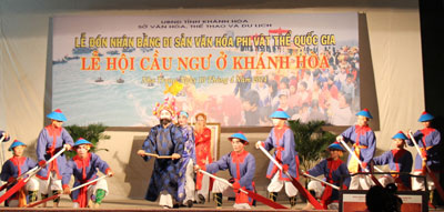 Lễ hội Cầu Ngư - nét văn hóa đặc sắc của cư dân vùng biển.