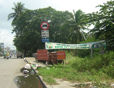 Vứt rác không đúng nơi quy định