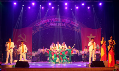 Numerous traditional cultural activities in Nha Trang during Lunar New Year Festival