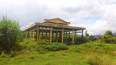 Bỏ chợ gần... để đi chợ xa