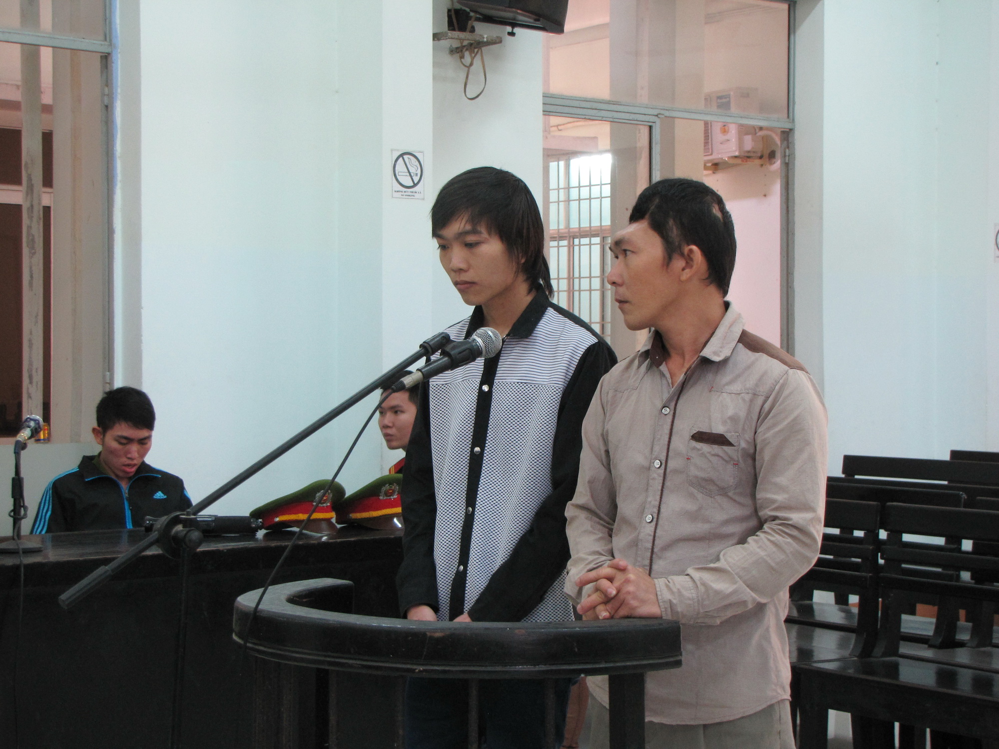 Bị bắt khi đang dắt xe trộm cắp đi rao bán