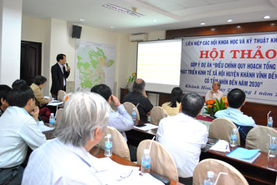 Góp ý dự án &quot;Điều chỉnh quy hoạch tổng thể phát triển kinh tế – xã hội huyện Khánh Vĩnh đến năm 2025, tầm nhìn đến năm 2030&quot;