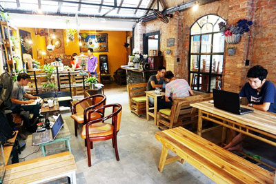 Thu phí tác quyền âm nhạc tại quán cà phê, nhà hàng: Còn nhiều băn khoăn