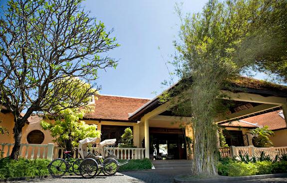 Nha Trang có 4 cơ sở lọt vào tốp 25 khách sạn tốt nhất Việt Nam