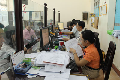 Ngành Thuế đẩy mạnh tuyên truyền, hỗ trợ người nộp thuế.