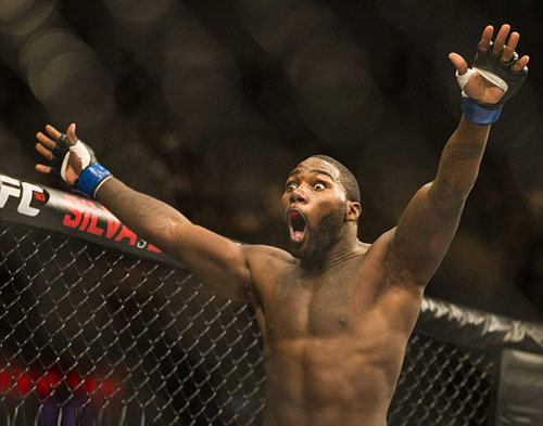 Đối thủ tiếp theo của Anthony Johnson là nhà vô địch hạng nặng Jon Jones.