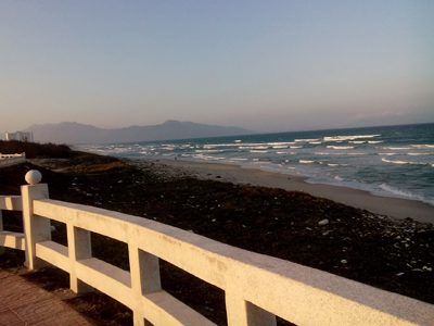 Thi thể anh Văn được tìm thấy cách khu vực biển xảy ra vụ tai nạn đuối nước hôm 26-1 khoảng 100 mét.